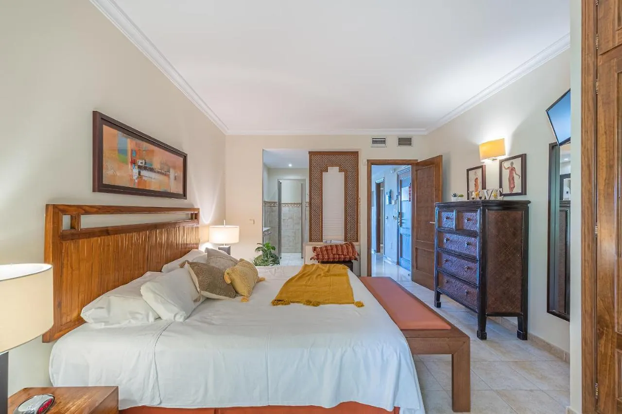 Mijas Costa, Apartment Near To Beach, Wyndham Malaga